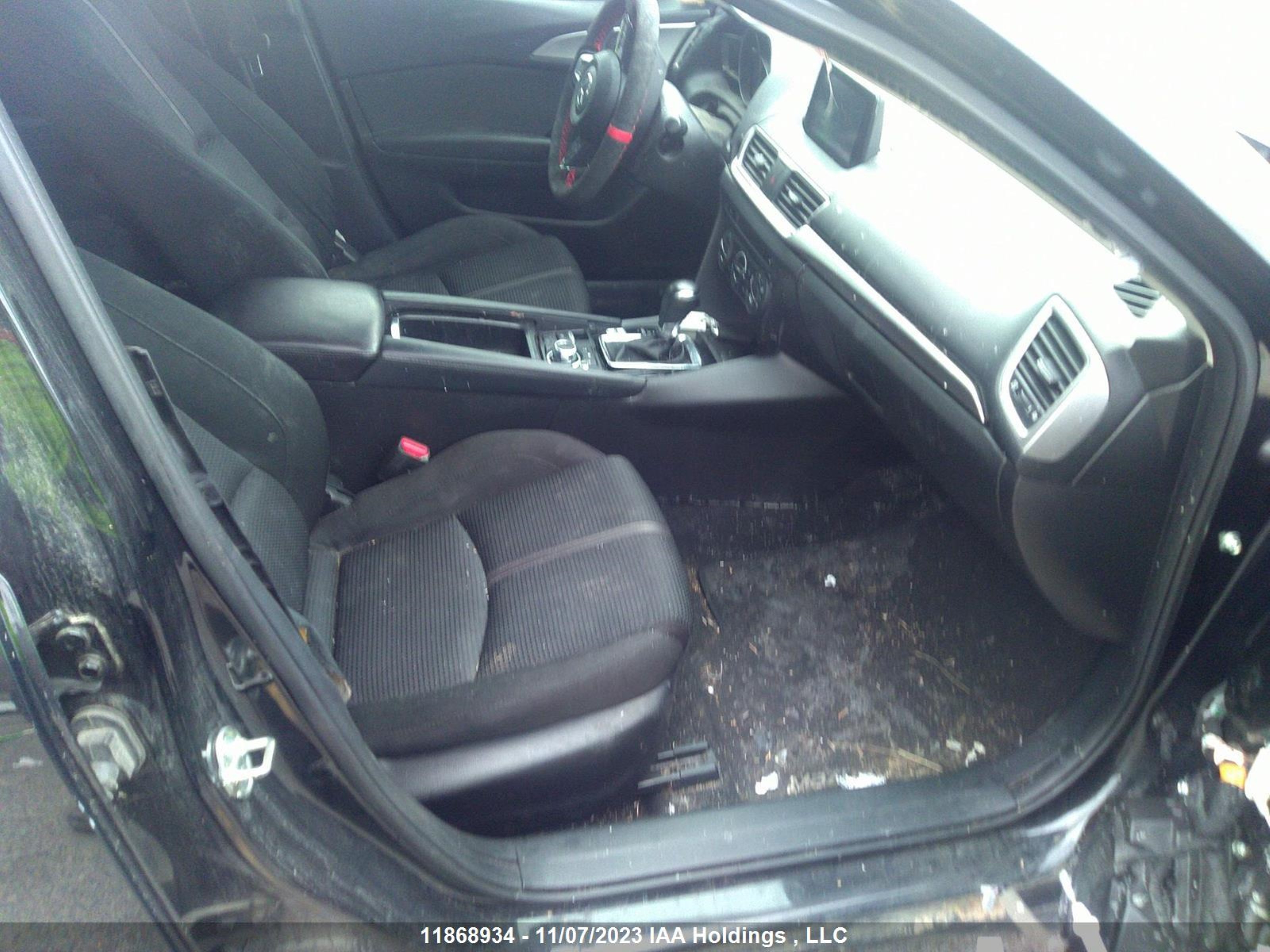 Photo 4 VIN: JM1BN1V79H1132203 - MAZDA 3 