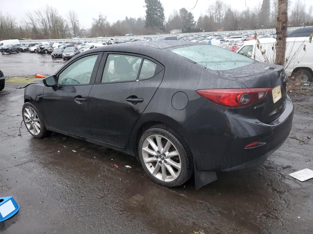 Photo 1 VIN: JM1BN1V7XH1108623 - MAZDA 3 