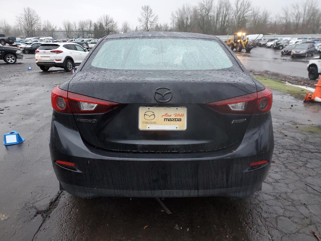 Photo 5 VIN: JM1BN1V7XH1108623 - MAZDA 3 