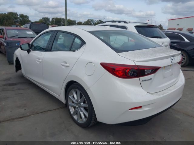 Photo 2 VIN: JM1BN1W35H1133960 - MAZDA MAZDA3 4-DOOR 