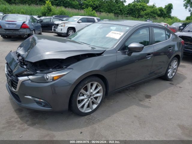 Photo 1 VIN: JM1BN1W3XH1140077 - MAZDA MAZDA3 