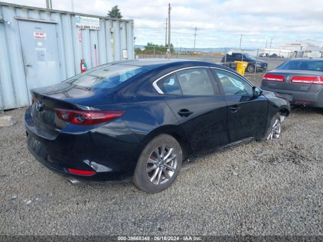 Photo 3 VIN: JM1BPAA76M1300440 - MAZDA MAZDA3 