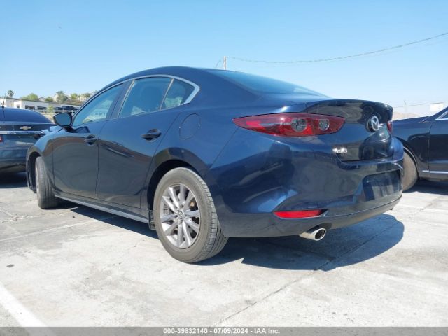 Photo 2 VIN: JM1BPAAL1M1314193 - MAZDA MAZDA3 