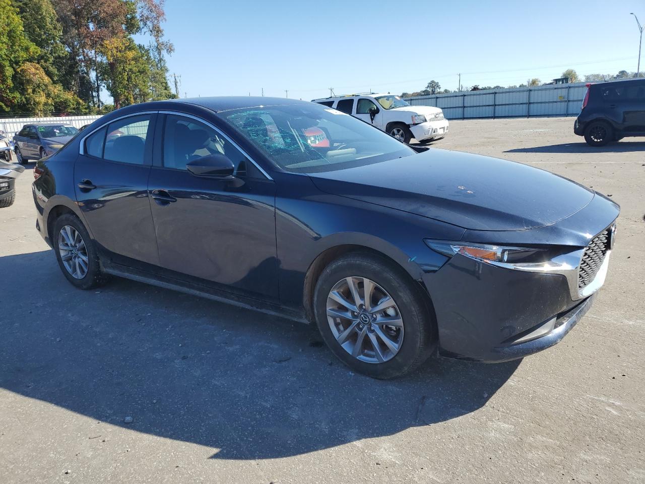 Photo 3 VIN: JM1BPAAL2M1344173 - MAZDA 3 