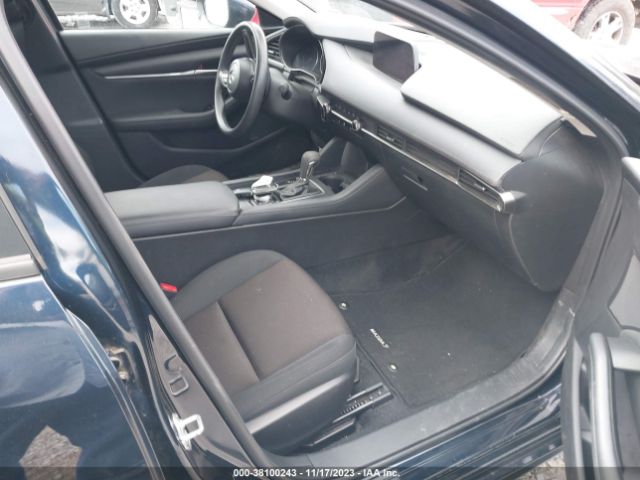 Photo 4 VIN: JM1BPAAL3N1503915 - MAZDA MAZDA3 