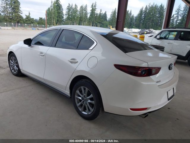 Photo 2 VIN: JM1BPAAL9M1314099 - MAZDA MAZDA3 