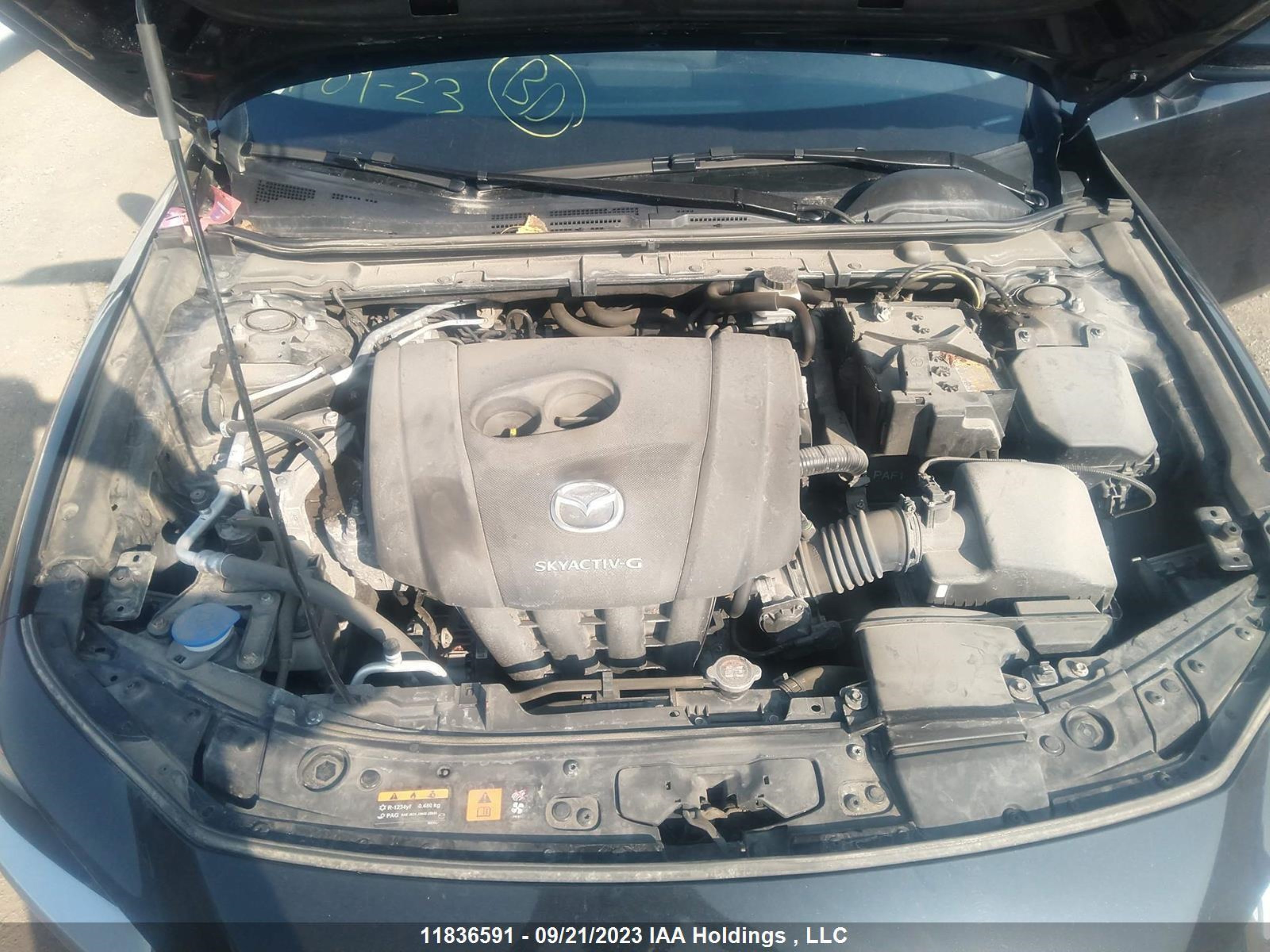 Photo 9 VIN: JM1BPAB78M1302687 - MAZDA 3 