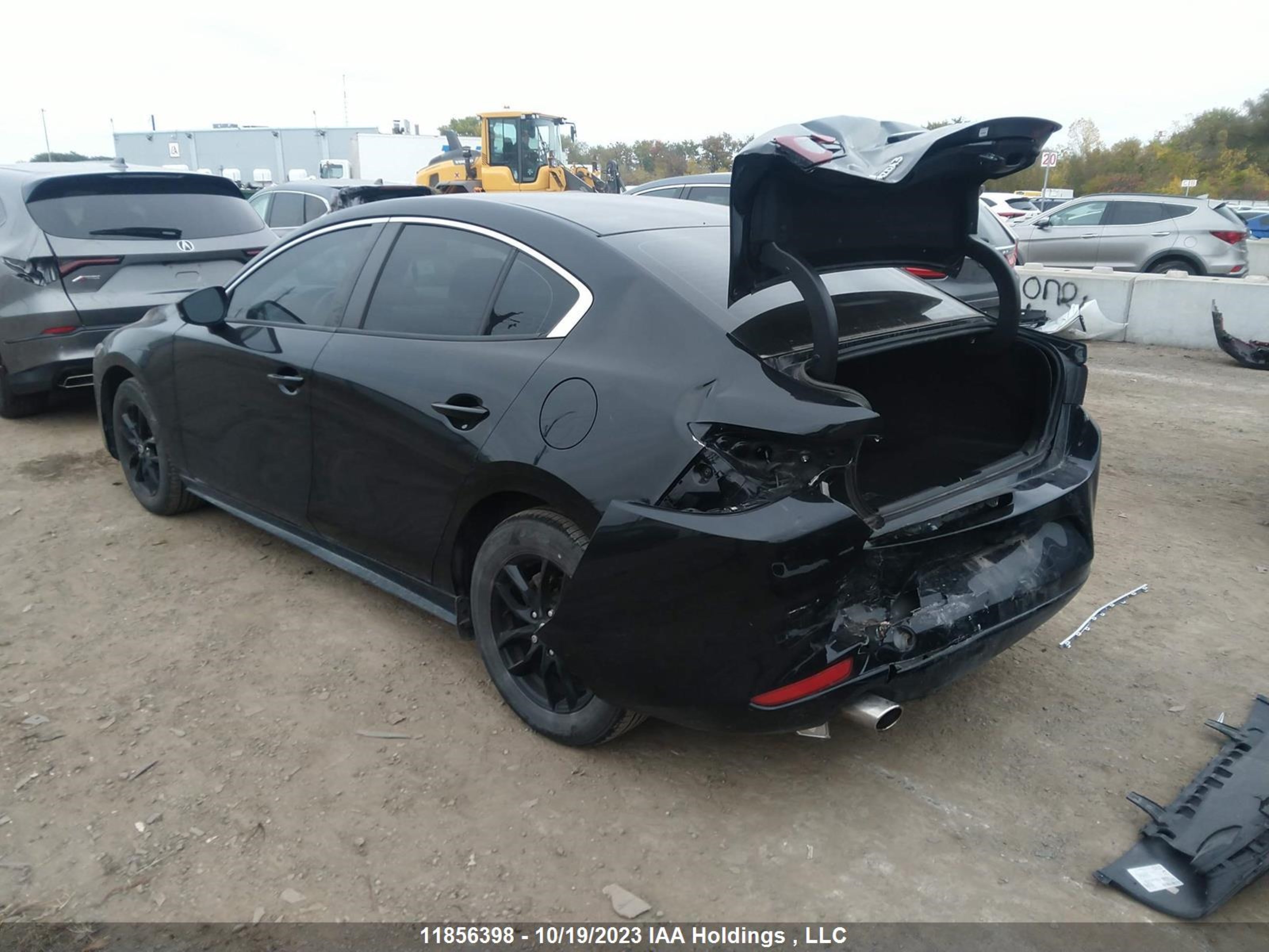 Photo 2 VIN: JM1BPAB79M1333804 - MAZDA 3 