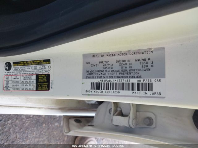 Photo 8 VIN: JM1BPABL4M1337188 - MAZDA MAZDA3 