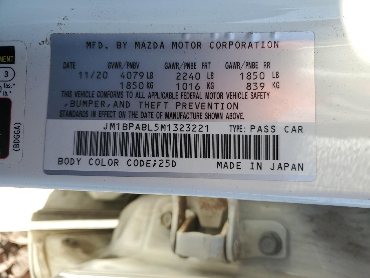 Photo 11 VIN: JM1BPABL5M1323221 - MAZDA 3 