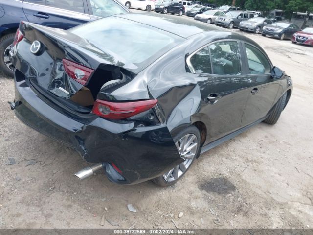 Photo 3 VIN: JM1BPABL6M1324457 - MAZDA MAZDA3 