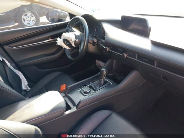 Photo 4 VIN: JM1BPABL8M1334181 - MAZDA MAZDA3 