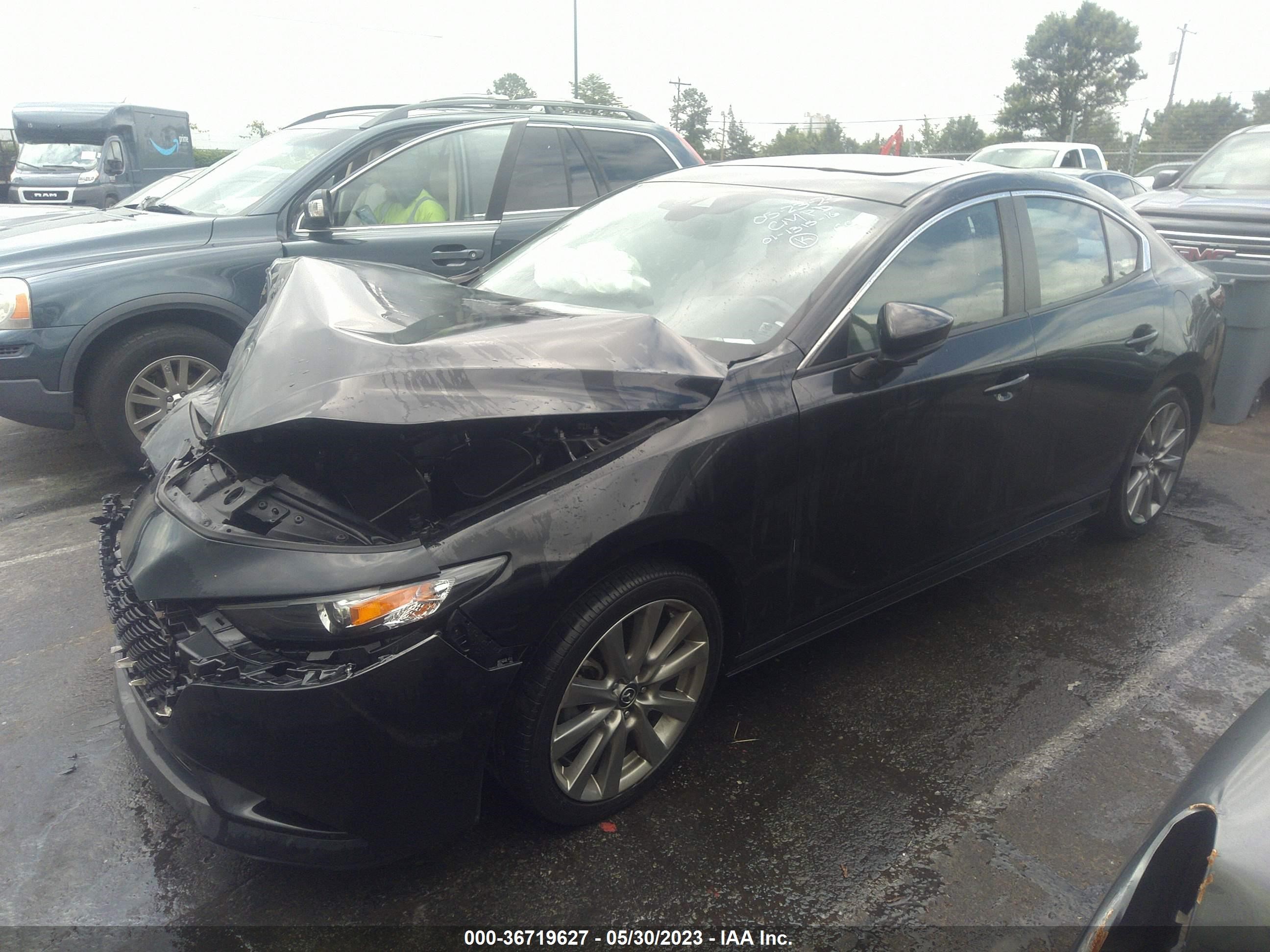 Photo 1 VIN: JM1BPACL4M1334466 - MAZDA 3 