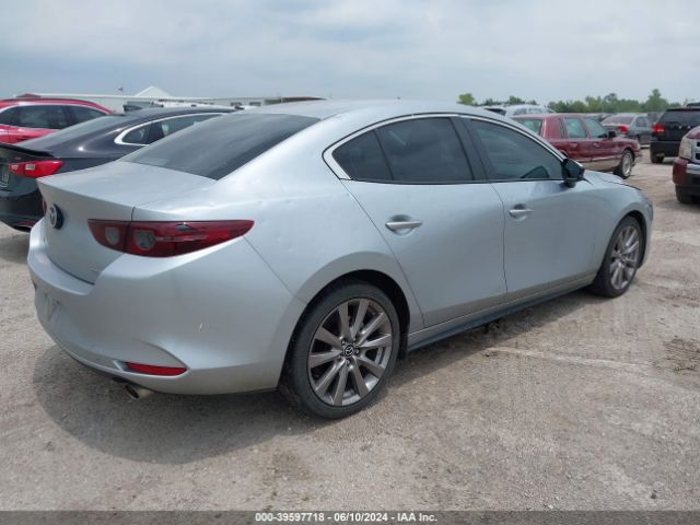 Photo 3 VIN: JM1BPACL8L1166457 - MAZDA MAZDA3 