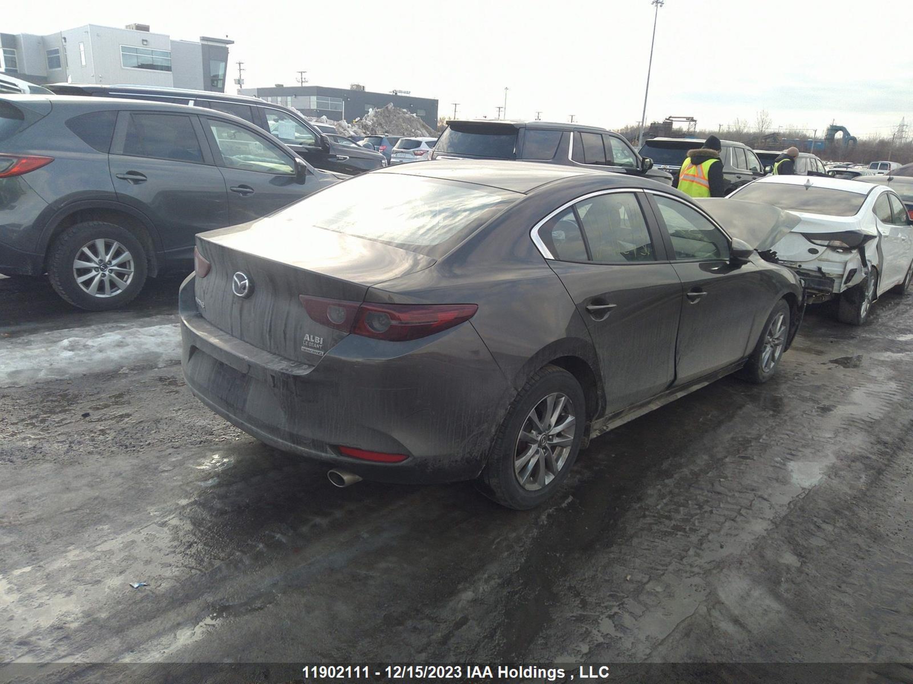 Photo 3 VIN: JM1BPACL9K1113734 - MAZDA 3 