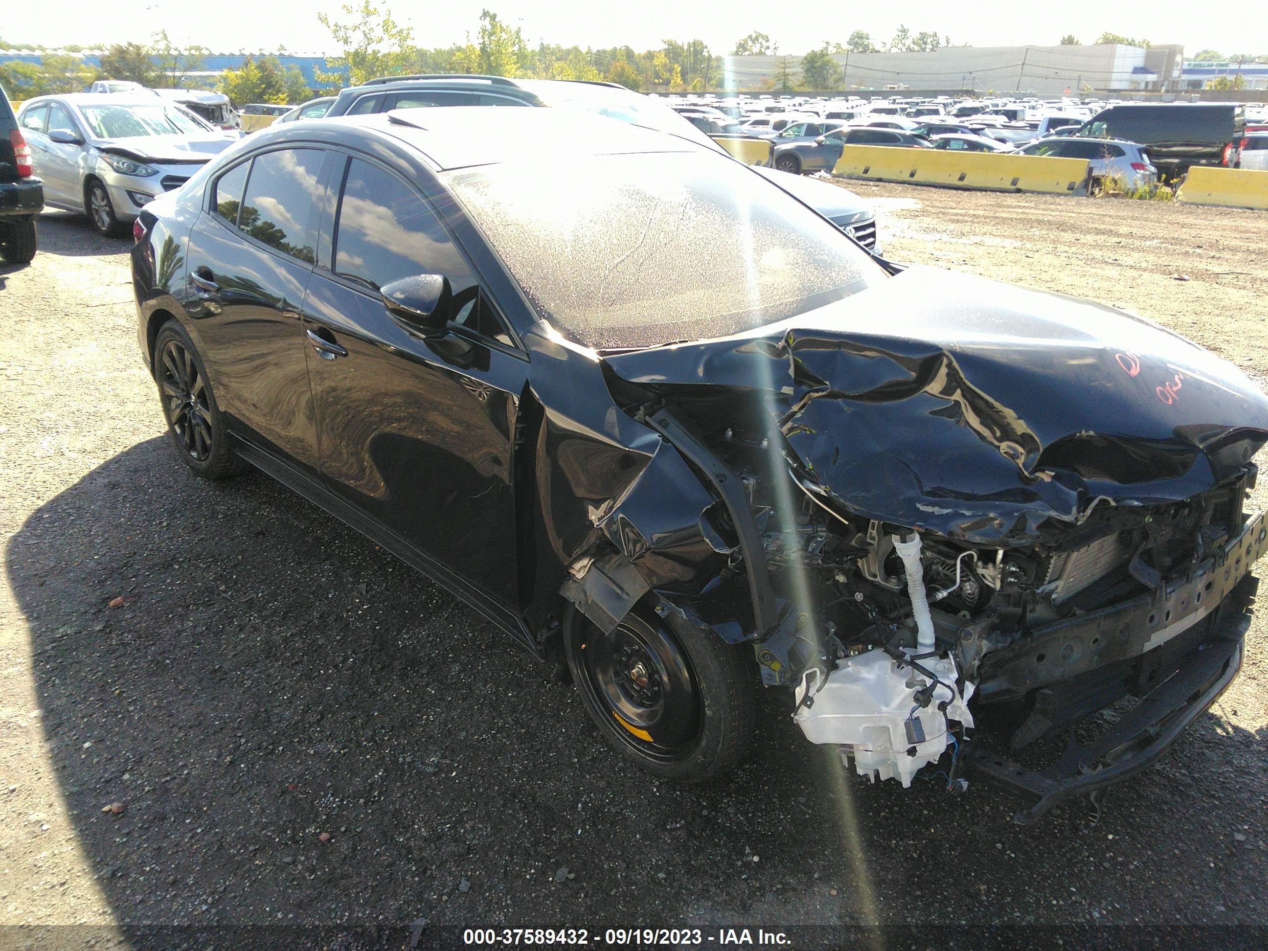 Photo 0 VIN: JM1BPAEM9L1162665 - MAZDA 3 