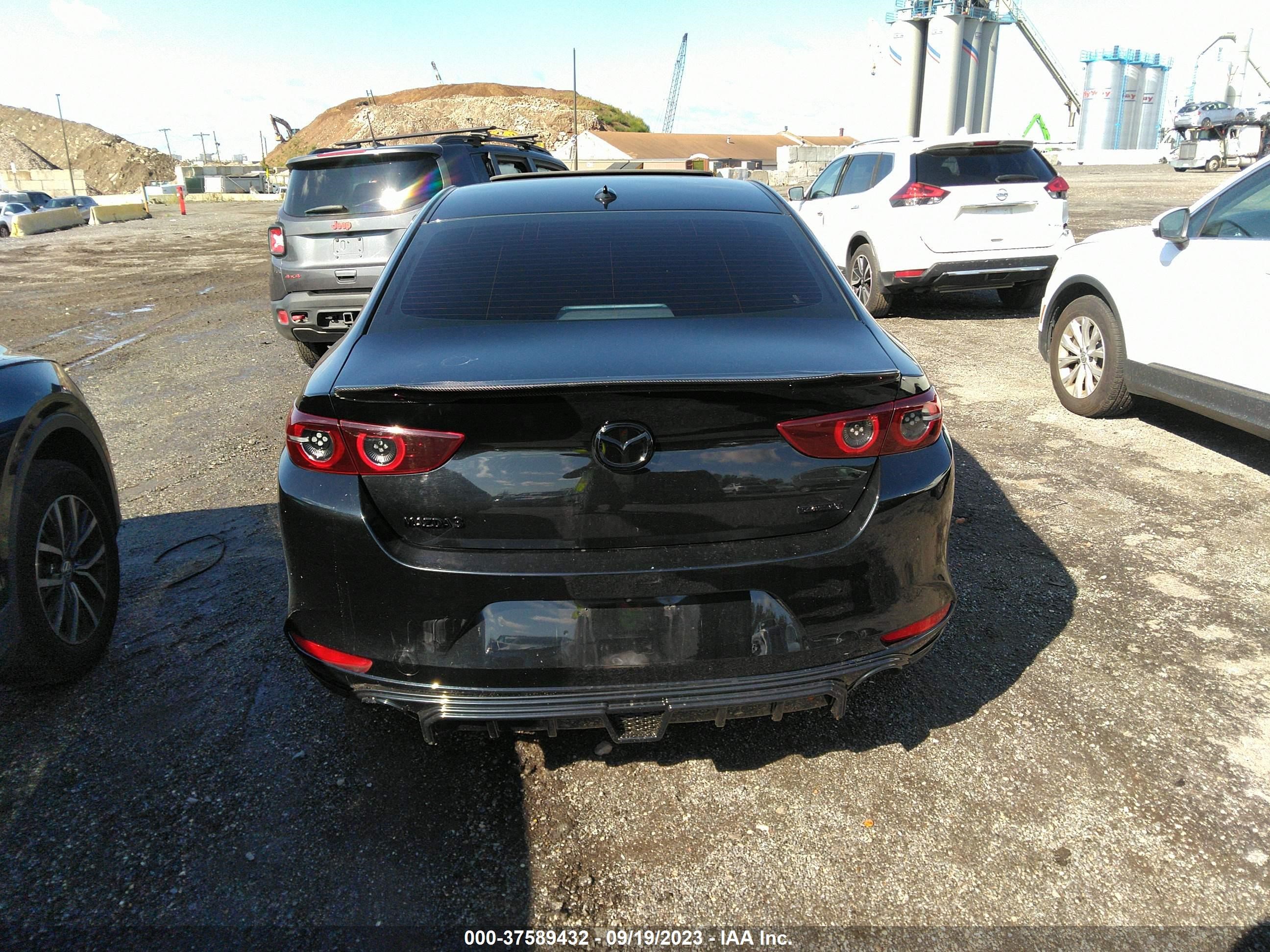 Photo 15 VIN: JM1BPAEM9L1162665 - MAZDA 3 