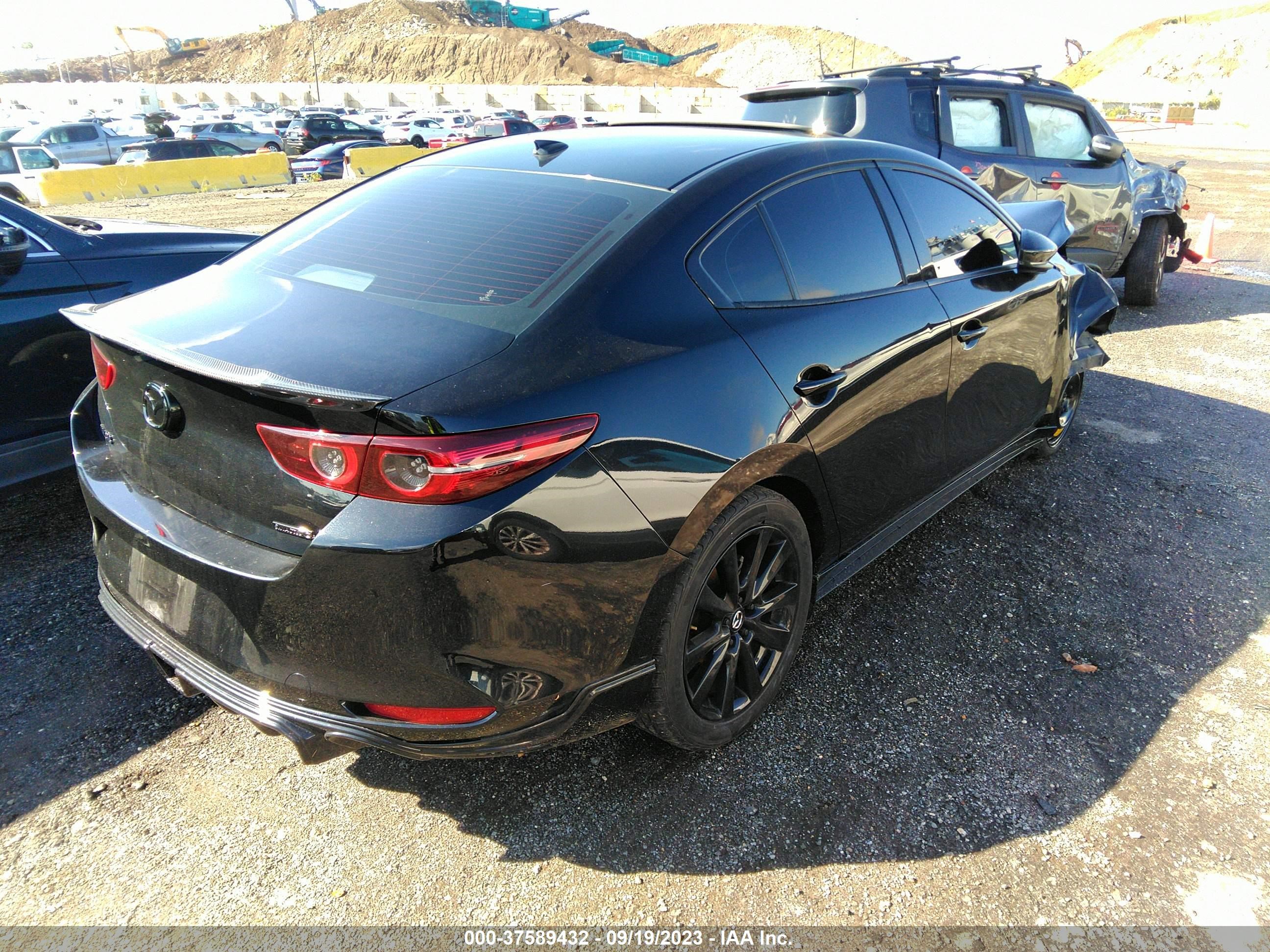 Photo 3 VIN: JM1BPAEM9L1162665 - MAZDA 3 