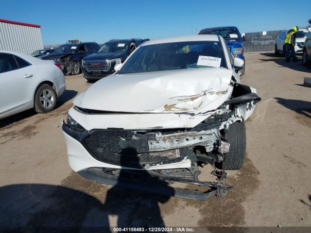 Photo 5 VIN: JM1BPAJL4M1344028 - MAZDA MAZDA3 