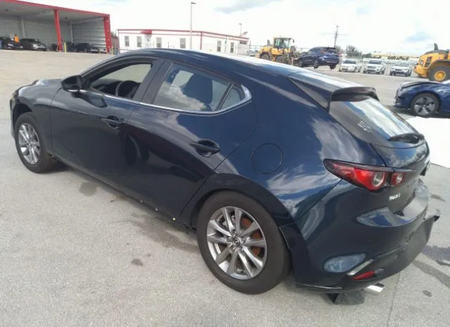 Photo 2 VIN: JM1BPAJL6N1515427 - MAZDA MAZDA3 HATCHBACK 