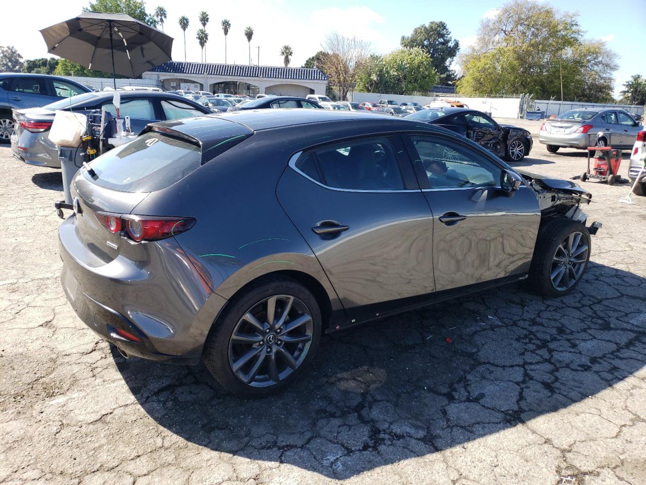 Photo 2 VIN: JM1BPAJM3K1133151 - MAZDA 3 