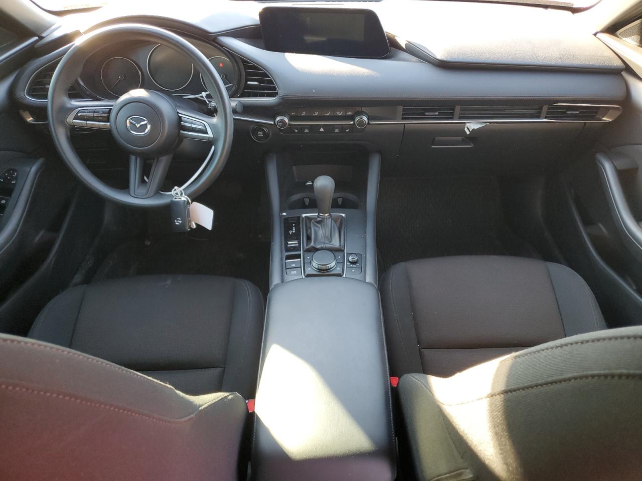 Photo 7 VIN: JM1BPAK70N1511780 - MAZDA 3 