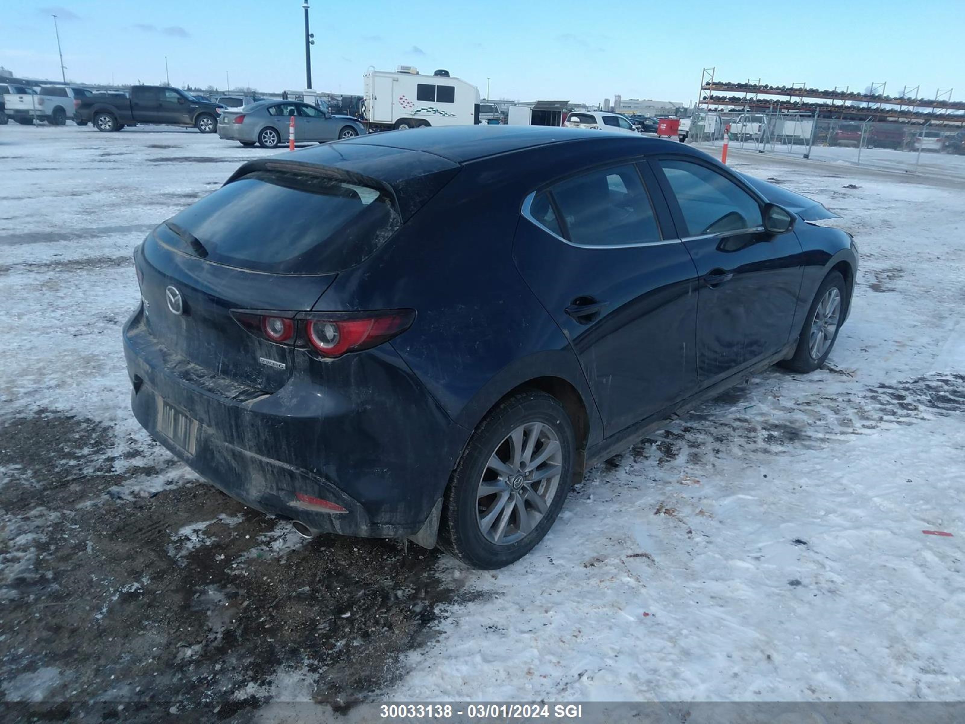 Photo 3 VIN: JM1BPAK76N1515820 - MAZDA 3 