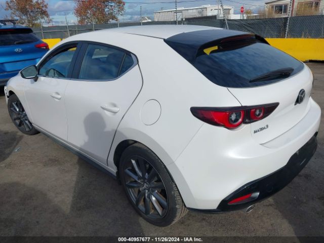 Photo 2 VIN: JM1BPAKL4N1518910 - MAZDA MAZDA3 