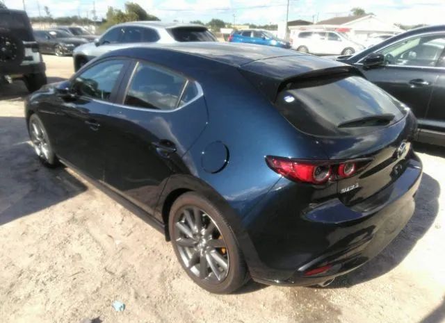 Photo 2 VIN: JM1BPAKL5M1400587 - MAZDA MAZDA3 HATCHBACK 