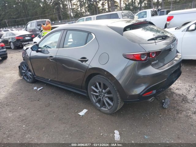 Photo 2 VIN: JM1BPAKLXM1337955 - MAZDA MAZDA3 