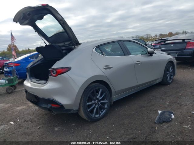 Photo 3 VIN: JM1BPAKM2P1601537 - MAZDA MAZDA3 