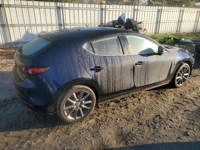 Photo 2 VIN: JM1BPALL2M1318539 - MAZDA 3 PREFERRE 