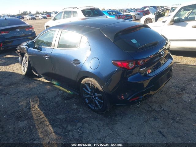 Photo 2 VIN: JM1BPALM0P1603981 - MAZDA MAZDA3 