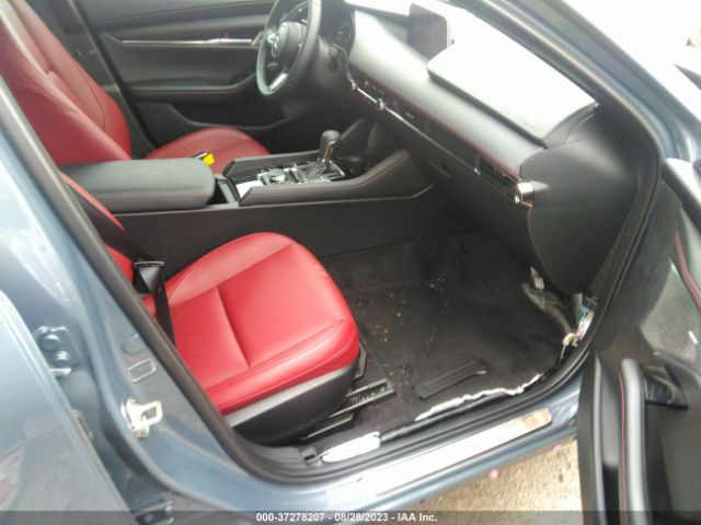 Photo 4 VIN: JM1BPALM1P1609692 - MAZDA MAZDA3 HATCHBACK 