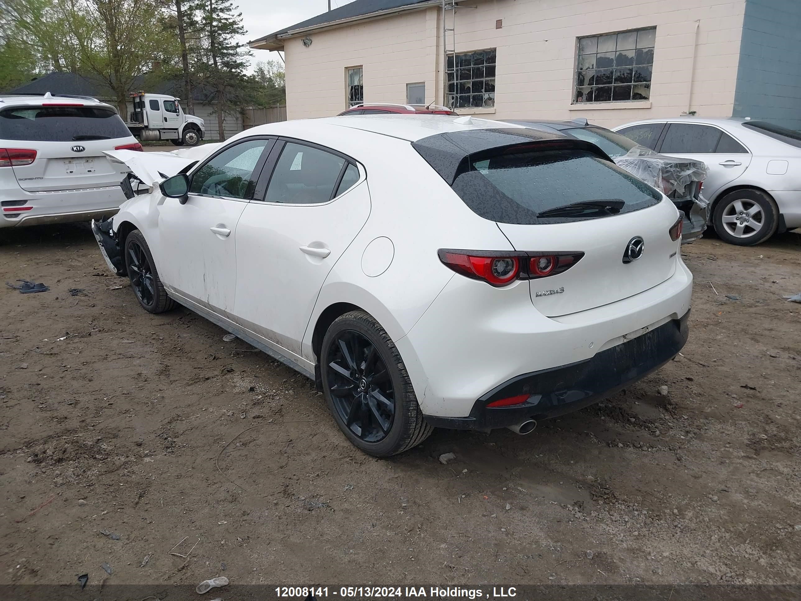 Photo 2 VIN: JM1BPAML4N1522744 - MAZDA 3 