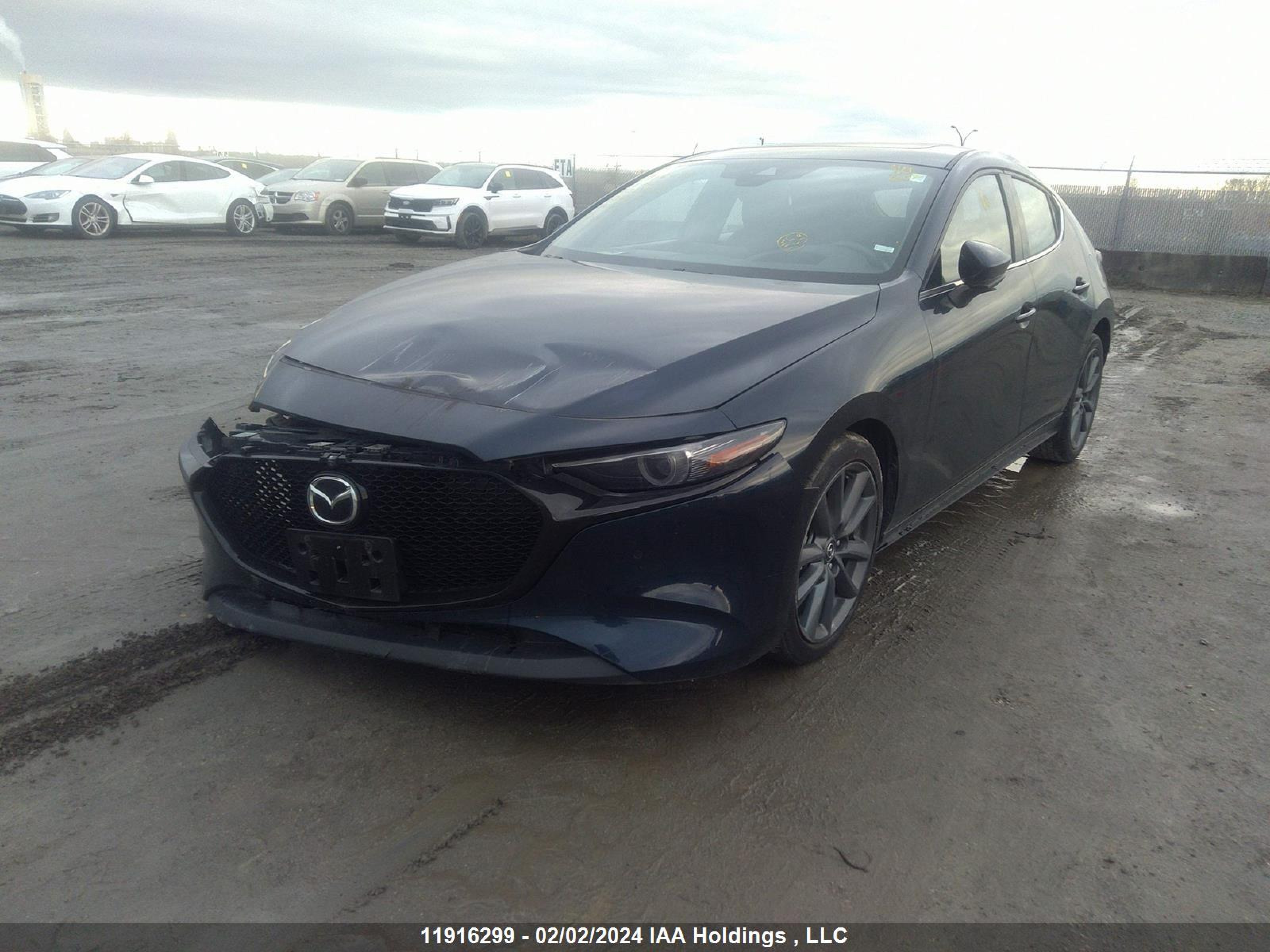 Photo 1 VIN: JM1BPAML8M1333822 - MAZDA 3 