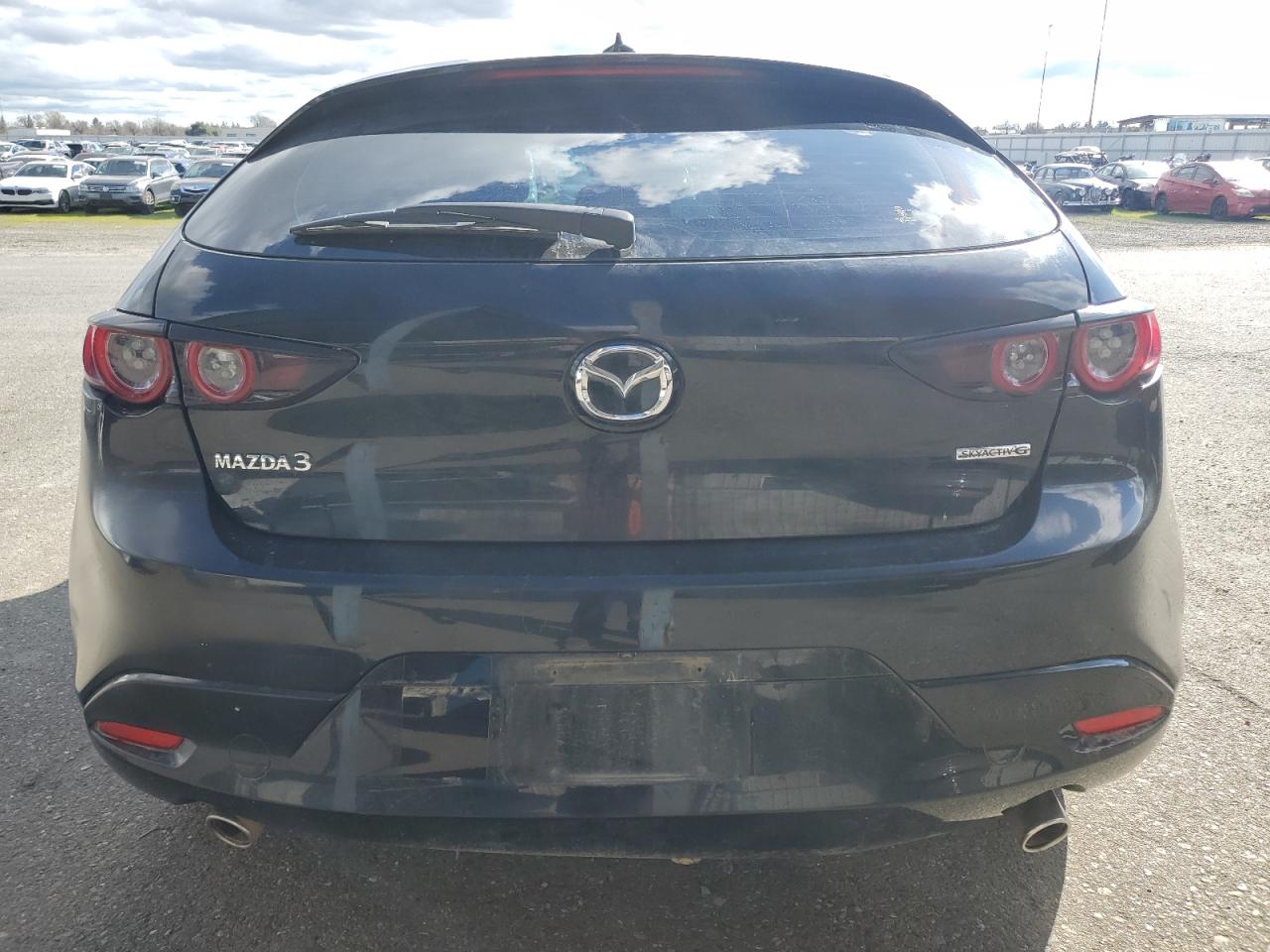 Photo 5 VIN: JM1BPAMMXK1139931 - MAZDA 3 