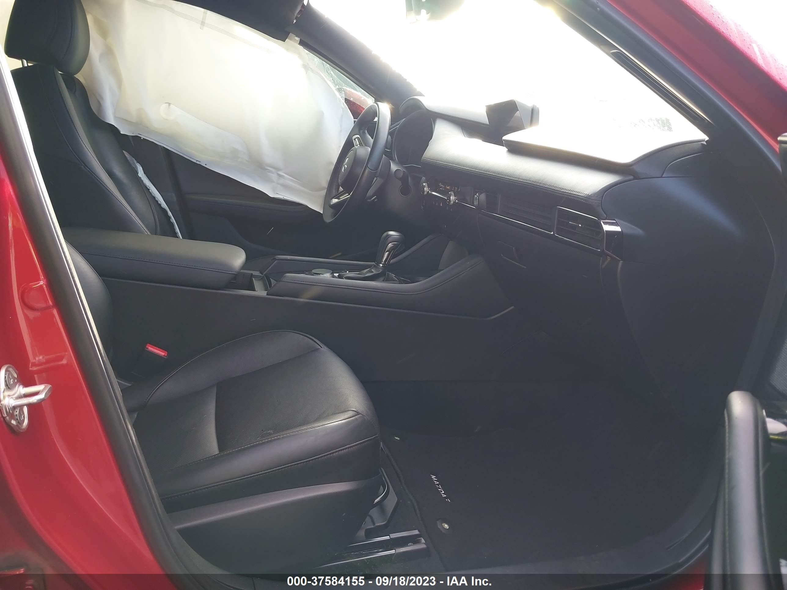 Photo 4 VIN: JM1BPANM4L1165697 - MAZDA 3 