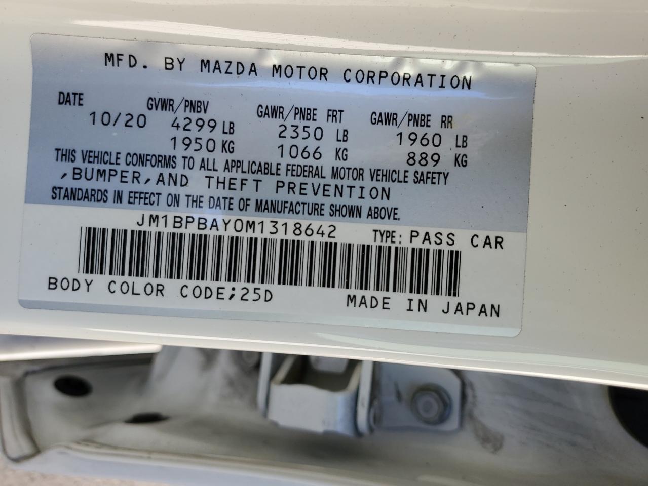 Photo 11 VIN: JM1BPBAY0M1318642 - MAZDA 3 