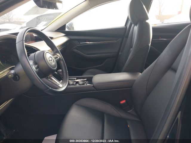 Photo 4 VIN: JM1BPBCLXM1331545 - MAZDA MAZDA3 