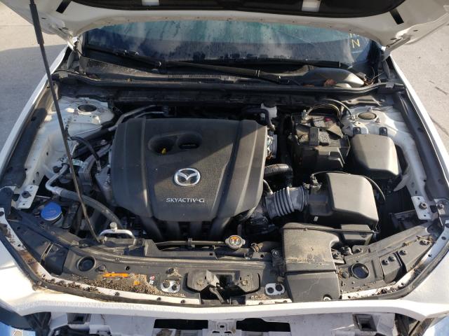 Photo 6 VIN: JM1BPBDM4K1115887 - MAZDA 3 PREFERRE 