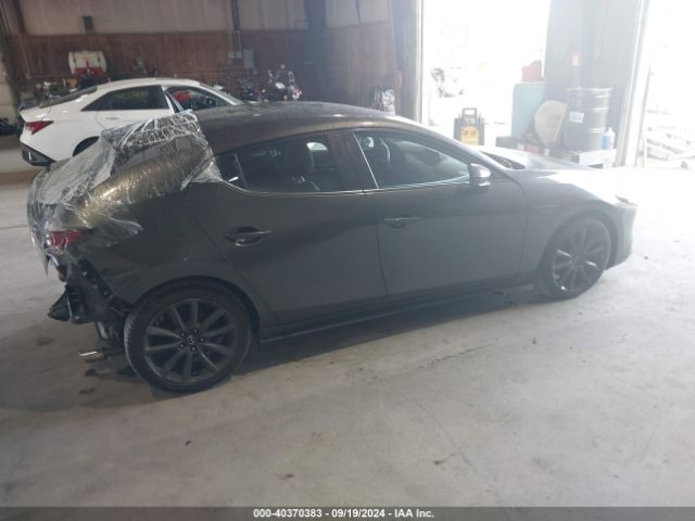 Photo 3 VIN: JM1BPBJM2K1131641 - MAZDA MAZDA3 