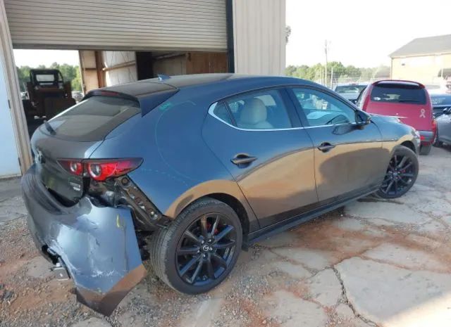 Photo 3 VIN: JM1BPBJY3N1508808 - MAZDA MAZDA3 HATCHBACK 