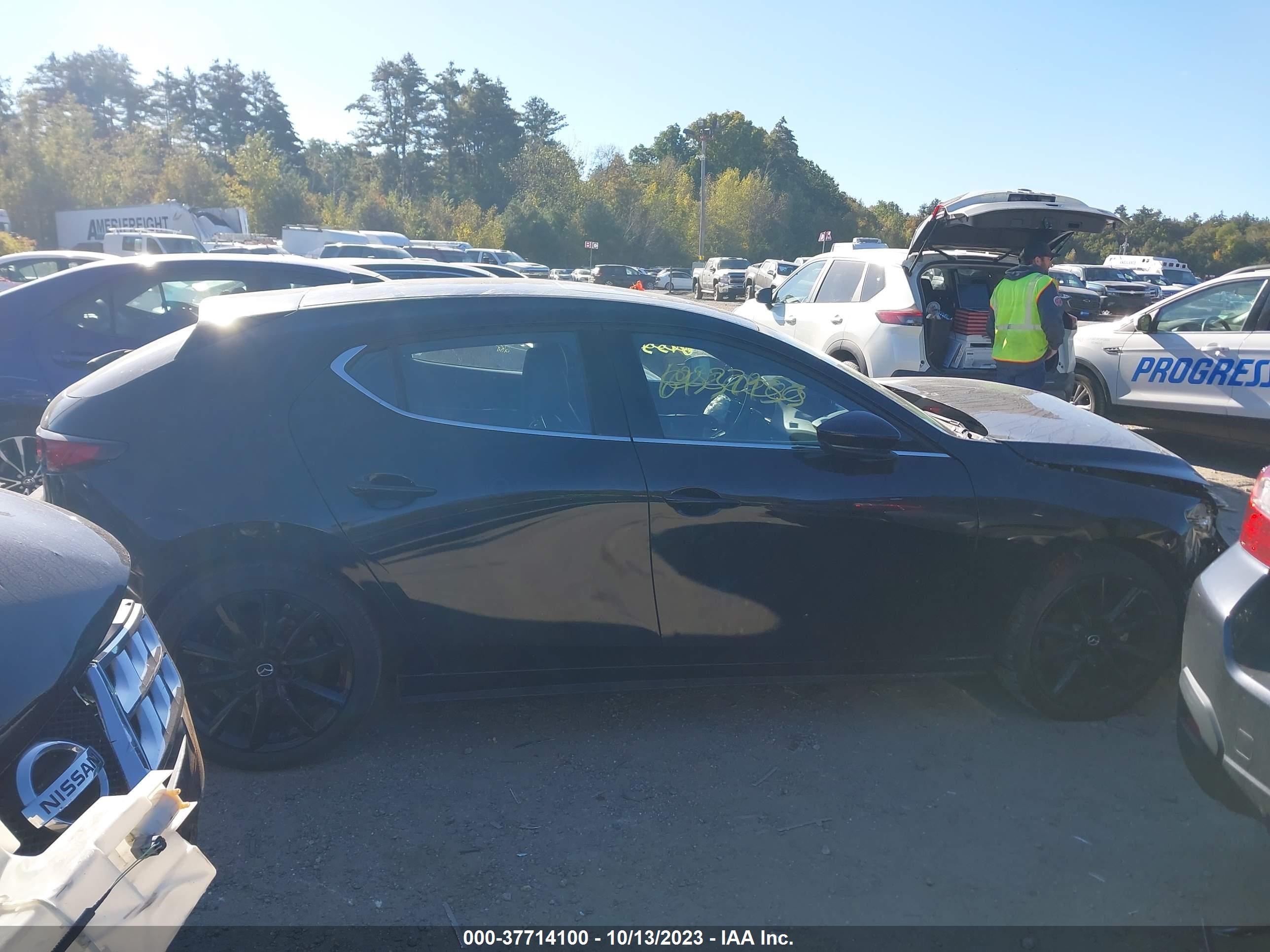 Photo 12 VIN: JM1BPBJY6M1343691 - MAZDA 3 