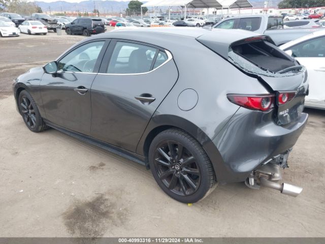 Photo 2 VIN: JM1BPBJY9M1310040 - MAZDA MAZDA3 