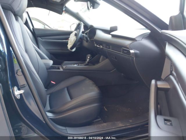 Photo 4 VIN: JM1BPBKL9M1327696 - MAZDA 3 