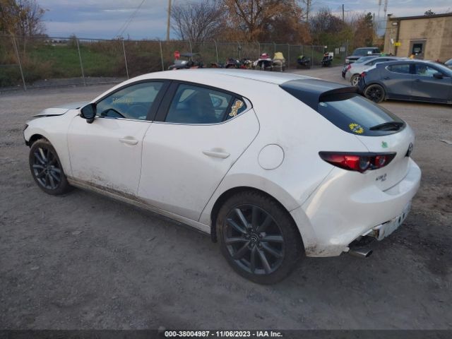 Photo 2 VIN: JM1BPBKL9M1403627 - MAZDA MAZDA3 HATCHBACK 