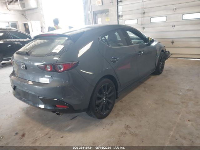 Photo 3 VIN: JM1BPBML5M1316899 - MAZDA MAZDA3 