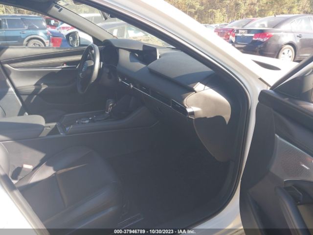 Photo 4 VIN: JM1BPBML8M1401655 - MAZDA MAZDA3 HATCHBACK 