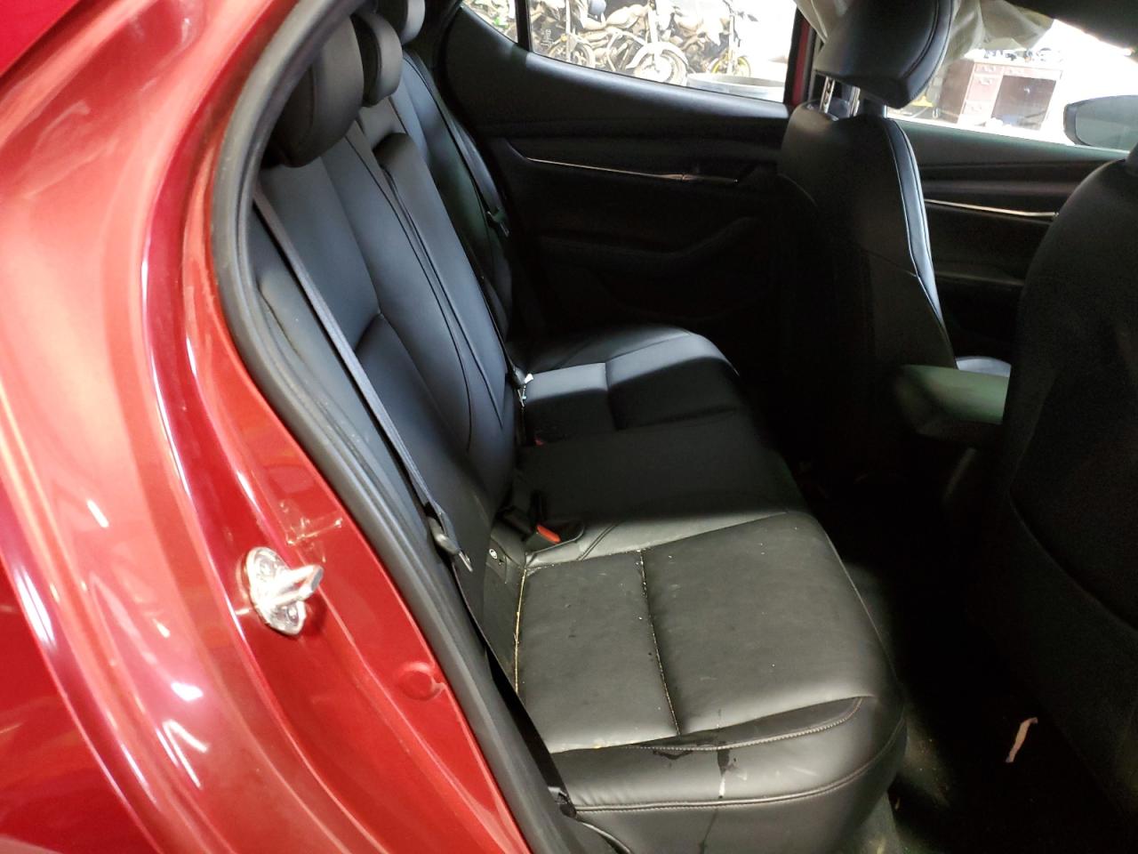 Photo 9 VIN: JM1BPBMM6K1135462 - MAZDA 3 